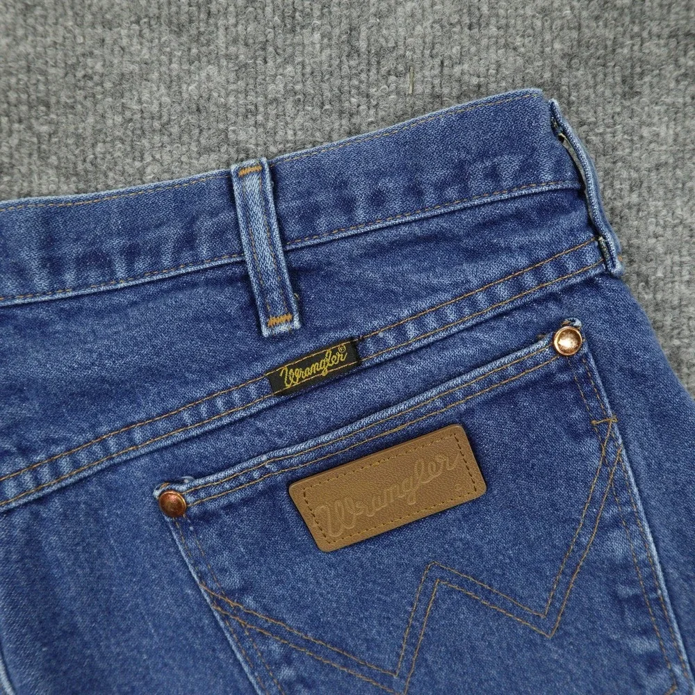 Wrangler 13MWZ Jeans Mens 36x32 Blue Regular Fit Straight Leg Denim Medium Wash